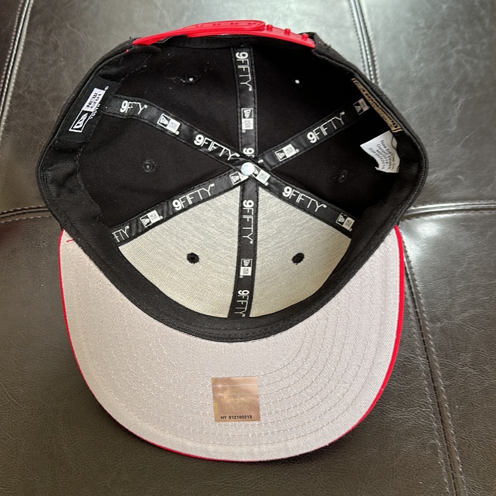 Chicago Bulls Hardwood Classics New Era 9Fifty youth snap back flat brim hat - Picture 8 of 16
